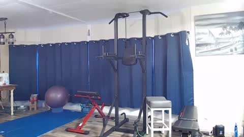 Snapshot of i_fetishize_u chatting on 12/02/24, 07:49 ShortStuff online show from 12/02/24, 07:49