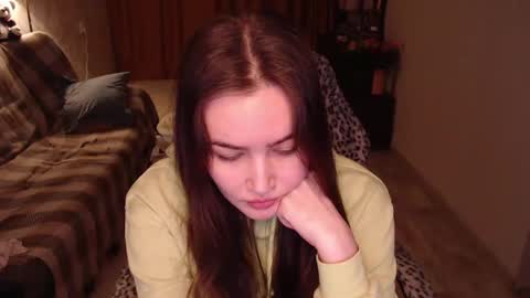 Snapshot of i_love_icecream chatting on 12/15/24, 12:28 elisabeth online show from 12/15/24, 12:28