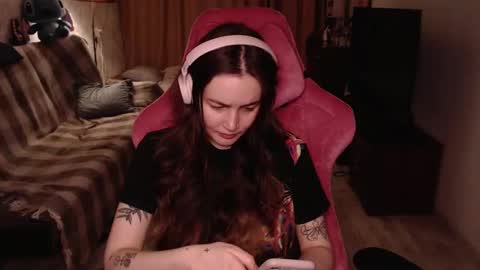 Snapshot of i_love_icecream chatting on 01/16/25, 03:46 elisabeth online show from 01/16/25, 03:46