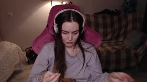 Snapshot of i_love_icecream chatting on 01/26/25, 04:51 elisabeth online show from 01/26/25, 04:51