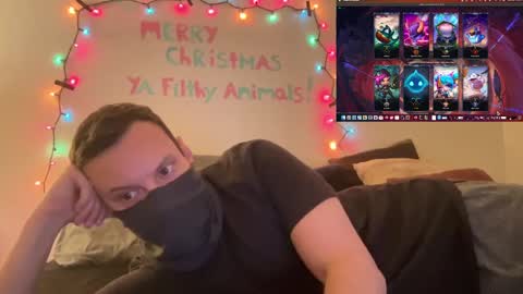 Snapshot of i_o_ro chatting on 12/26/24, 02:01 i o ro online show from 12/26/24, 02:01