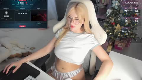 Snapshot of i_want_you_eva chatting on 12/04/24, 12:47 HiI am EvaPVT is open online show from 12/04/24, 12:47