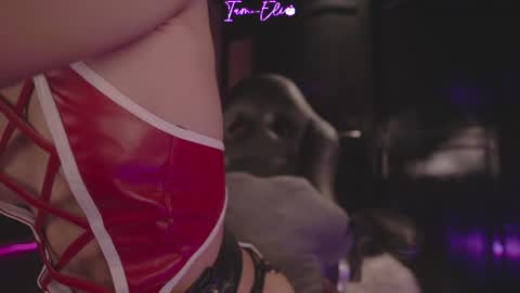 Snapshot of iam_eli chatting on 06/17/26, 12:35 online show from 06/17/26, 12:35
