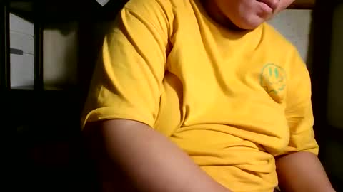 Snapshot of iam_jana chatting on 12/05/25, 01:03 iam_jana online show from 12/05/25, 01:03