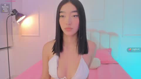 Snapshot of iam_milly_ chatting on 05/09/26, 04:17 Milly online show from 05/09/26, 04:17