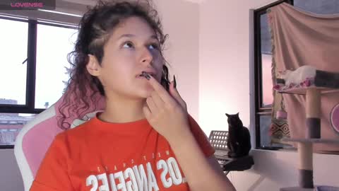 On instagram Imm  NikkiHelp me reach 100 likes online show from 01/14/25, 10:55