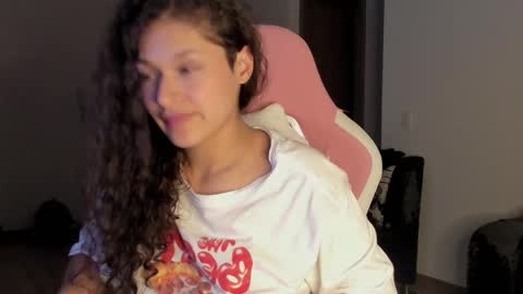 On instagram Imm  NikkiHelp me reach 100 likes online show from 03/01/25, 10:34