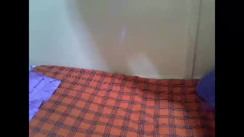 Snapshot of iam_nisa chatting on 09/17/25, 04:36 iam_nisa online show from 09/17/25, 04:36