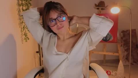     online show from 11/12/25, 09:36