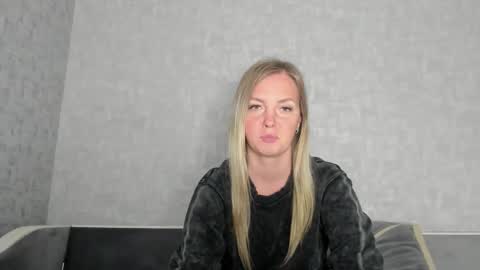 Snapshot of iam_venus chatting on 09/15/25, 04:40 Venus online show from 09/15/25, 04:40