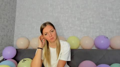 Snapshot of iam_venus chatting on 10/03/25, 06:21 Venus online show from 10/03/25, 06:21