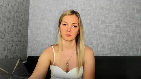 Venus online show from 03/29/26, 02:06