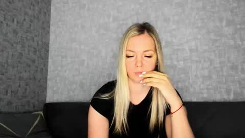 Venus online show from 04/07/26, 09:43