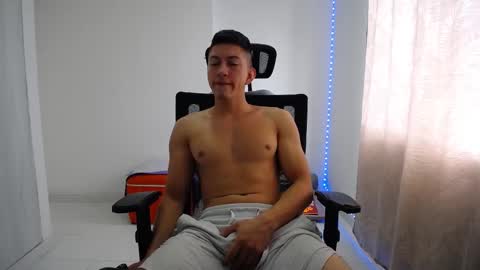 Snapshot of iam_yourbabyprincess_xd chatting on 12/12/24, 06:53 iam_yourbabyprincess_xd online show from 12/12/24, 06:53