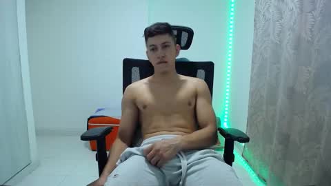 Snapshot of iam_yourbabyprincess_xd chatting on 12/15/24, 06:18 iam_yourbabyprincess_xd online show from 12/15/24, 06:18