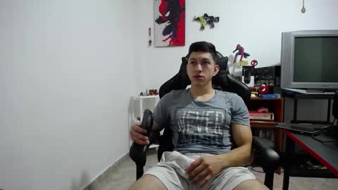 Snapshot of iam_yourbabyprincess_xd chatting on 12/15/25, 08:57 iam_yourbabyprincess_xd online show from 12/15/25, 08:57