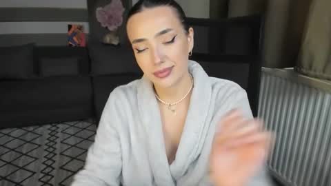 Baby Gal online show from 11/15/25, 08:22