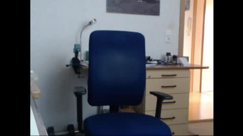 Snapshot of iamachim chatting on 10/01/25, 07:03 iamachim online show from 10/01/25, 07:03