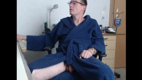 Snapshot of iamachim chatting on 06/12/26, 12:26 iamachim online show from 06/12/26, 12:26