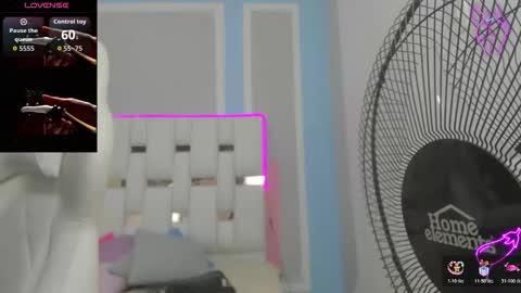 Snapshot of iamcharlotte19 chatting on 12/03/25, 12:03 Charlotte online show from 12/03/25, 12:03
