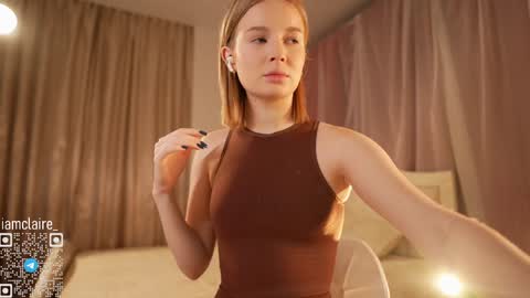 Snapshot of iamclaire_ chatting on 01/30/25, 04:34 Claire online show from 01/30/25, 04:34