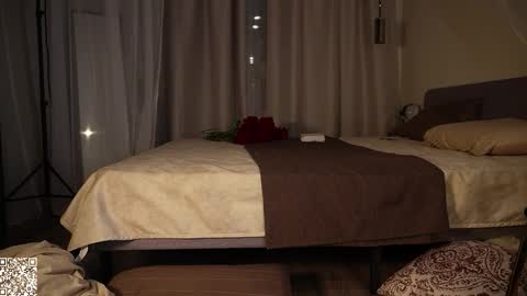 Claire online show from 12/19/25, 06:15