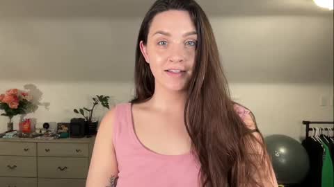 Crystal online show from 03/08/26, 06:55