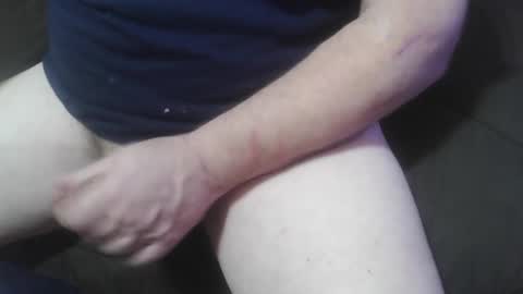 Snapshot of iamdevilish99 chatting on 11/21/25, 06:01 iamdevilish99 online show from 11/21/25, 06:01