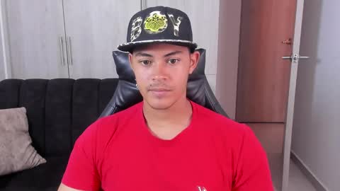 Dylan  independent model  online show from 10/09/25, 02:15