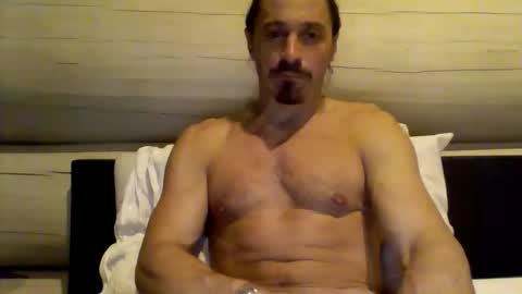 iamfa9 online show from 01/07/26, 03:42