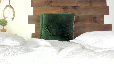 Gabriela online show from 03/10/25, 02:48