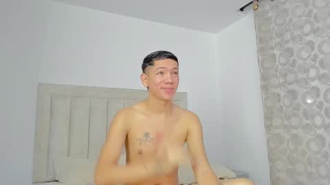 Juliiiiian online show from 02/25/25, 10:47