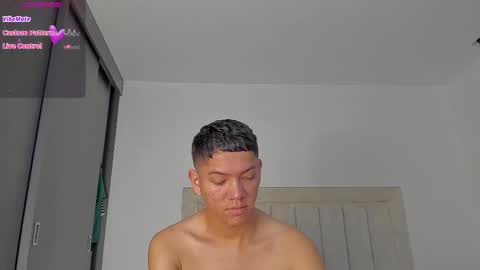 Juliiiiian online show from 02/06/26, 11:02