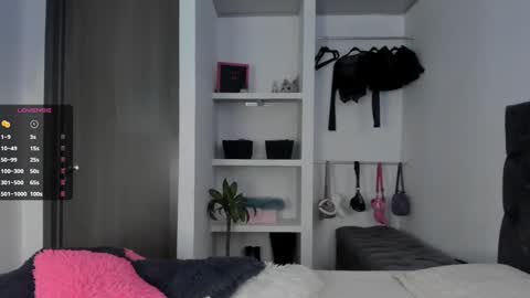    online show from 02/17/25, 06:37