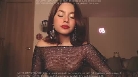 Julieta online show from 12/20/24, 03:47