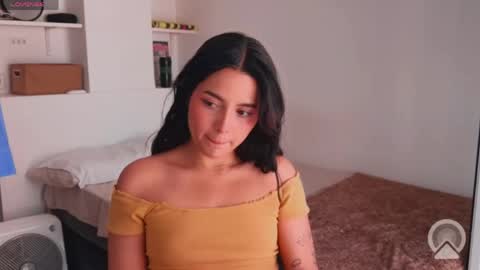 Julieta online show from 05/26/26, 02:46