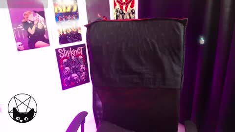 Mari online show from 01/23/25, 04:09