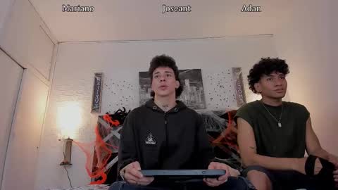 Snapshot of iammariano chatting on 10/30/25, 03:30 Mariano online show from 10/30/25, 03:30