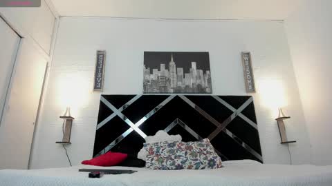 Snapshot of iammariano chatting on 11/06/25, 03:51 Mariano online show from 11/06/25, 03:51