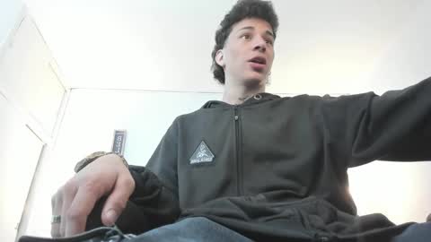 Snapshot of iammariano chatting on 11/21/25, 04:00 Mariano online show from 11/21/25, 04:00