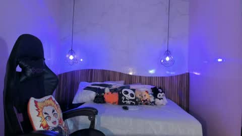 Nayuta online show from 11/17/25, 03:12