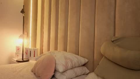 Nyxy online show from 04/17/26, 11:35