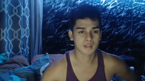 Snapshot of iampinoy1996 chatting on 07/08/26, 12:20 ben online show from 07/08/26, 12:20