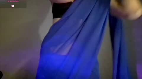 hainnahh online show from 11/01/25, 05:59