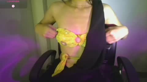 hainnahh online show from 11/29/25, 06:33