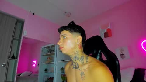 IAN CASTILLO online show from 09/23/25, 11:13