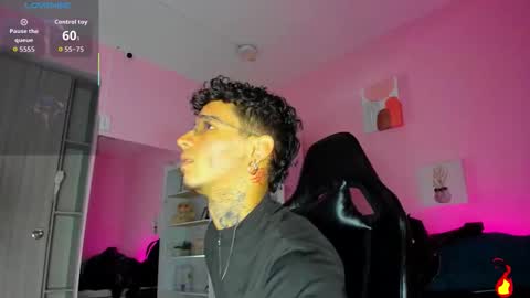 IAN CASTILLO online show from 11/24/25, 11:21