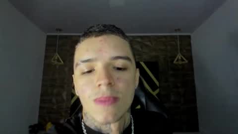 Snapshot of ian_castillo_ chatting on 03/18/26, 11:13 IAN CASTILLO online show from 03/18/26, 11:13