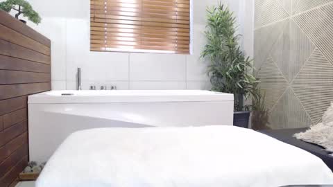 Ian Davis online show from 01/29/25, 03:04