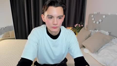 Snapshot of ian_harrickton chatting on 02/08/26, 05:44 ian online show from 02/08/26, 05:44